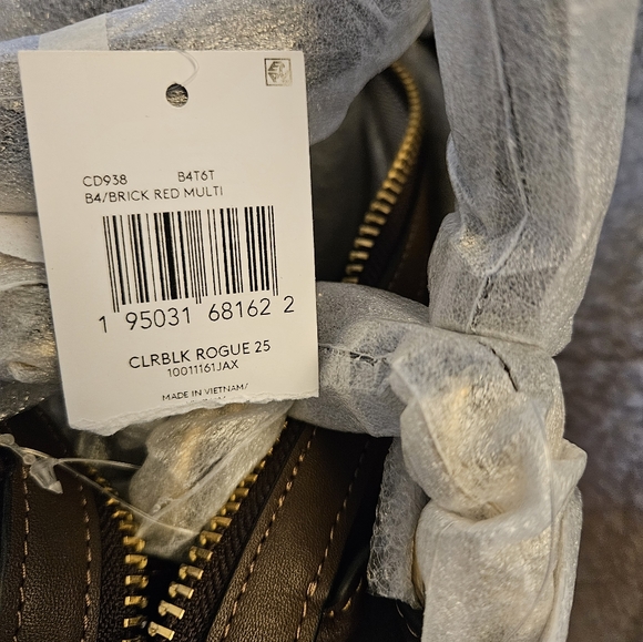 🎀Authentic Coach Rogue 25 In Colorblock✨️ - Picture 10 of 15